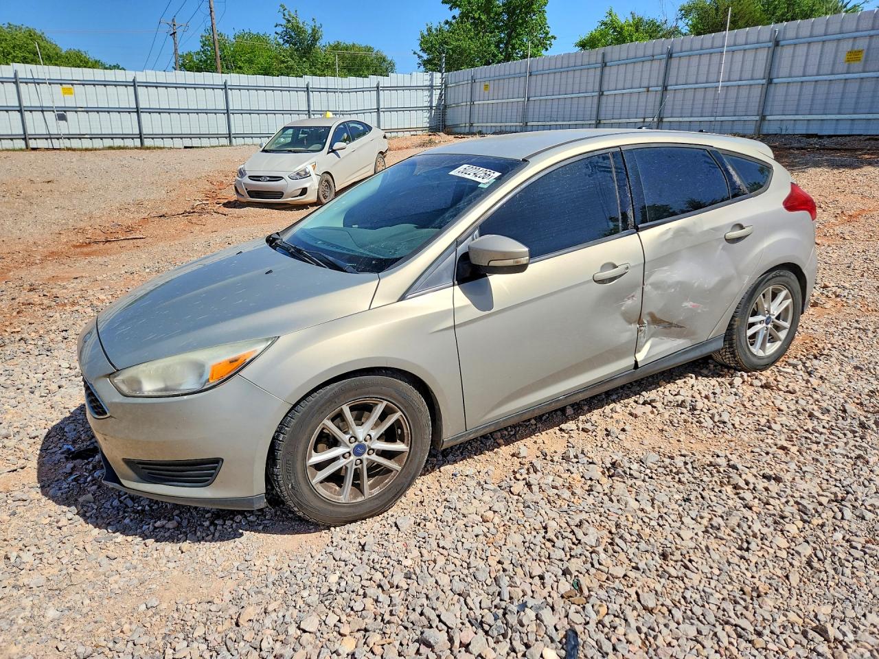 Salvage Ford Focus Image
