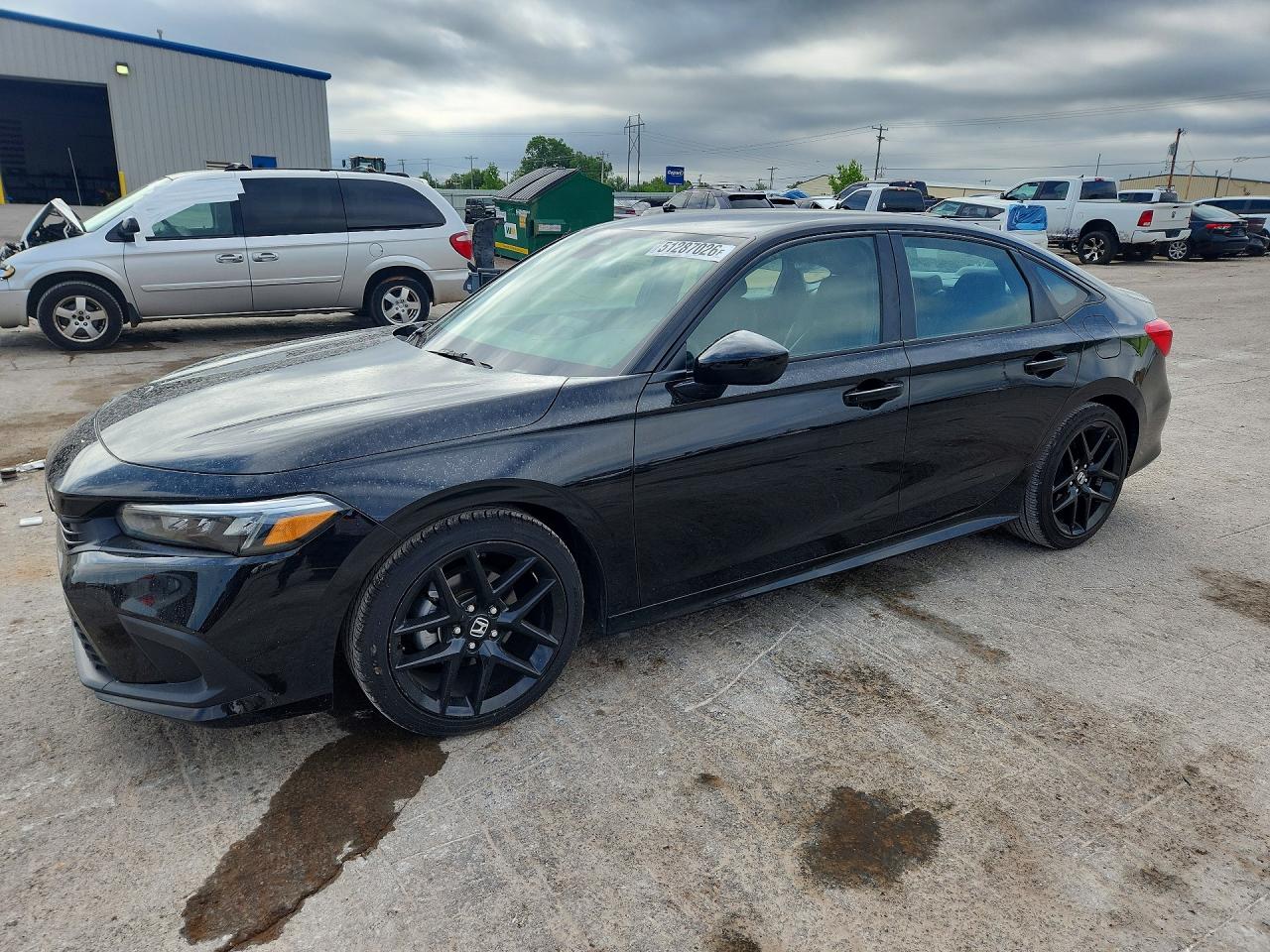 Salvage Honda Civic Image