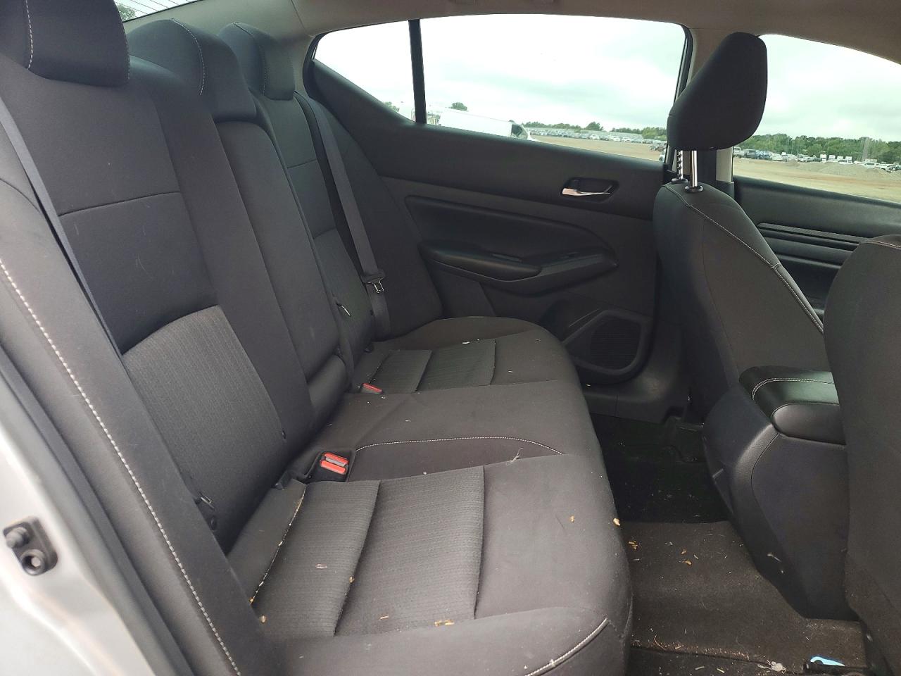 Nissan Altima S