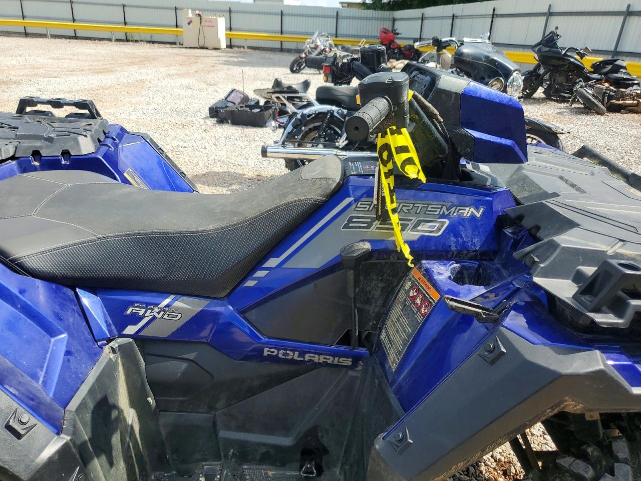 Polaris Atv