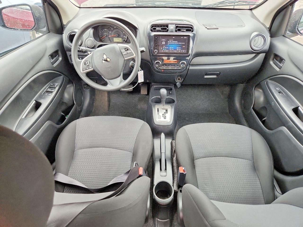 Mitsubishi Mirage G4 Es