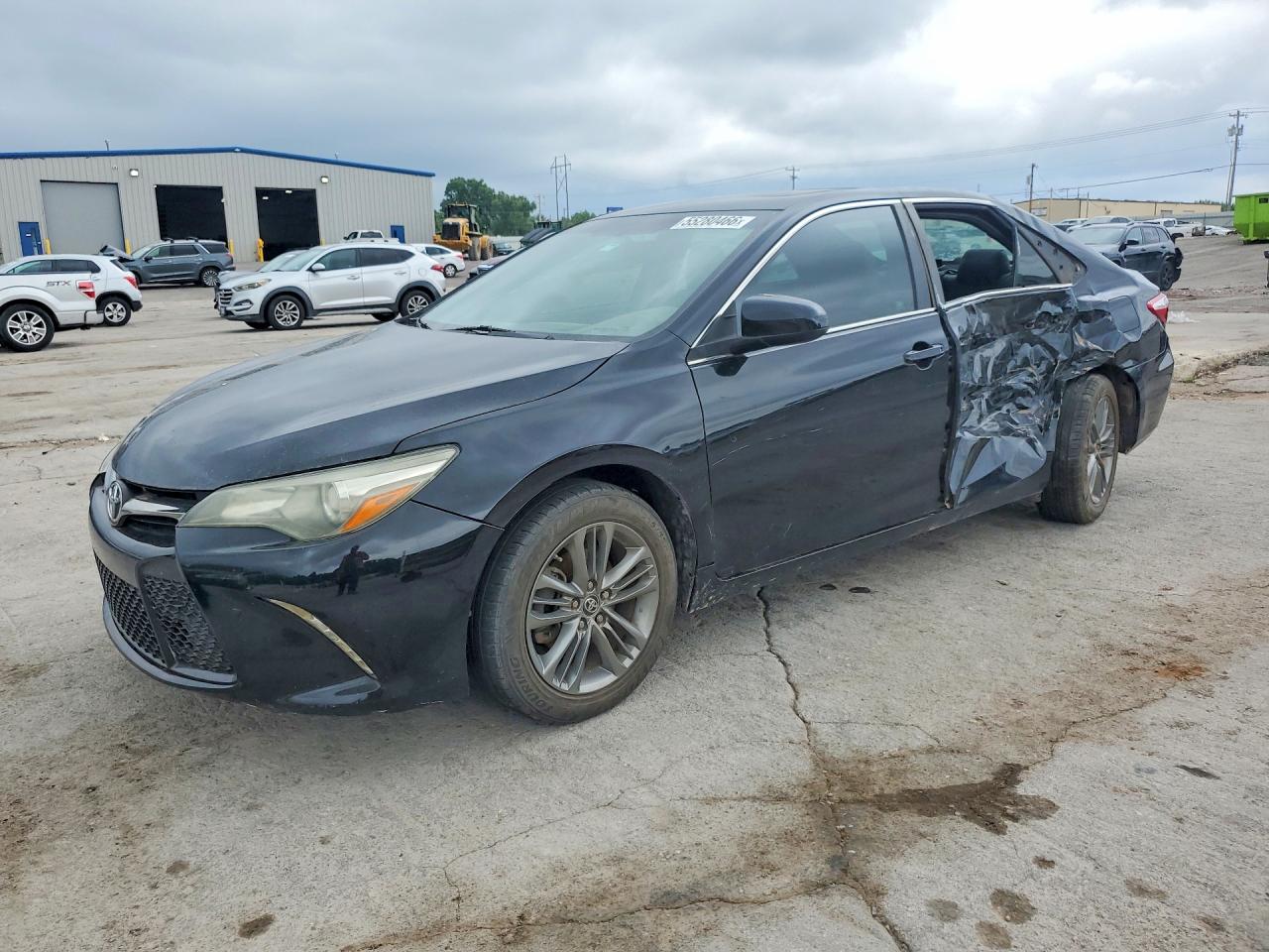 Salvage Toyota Camry Image