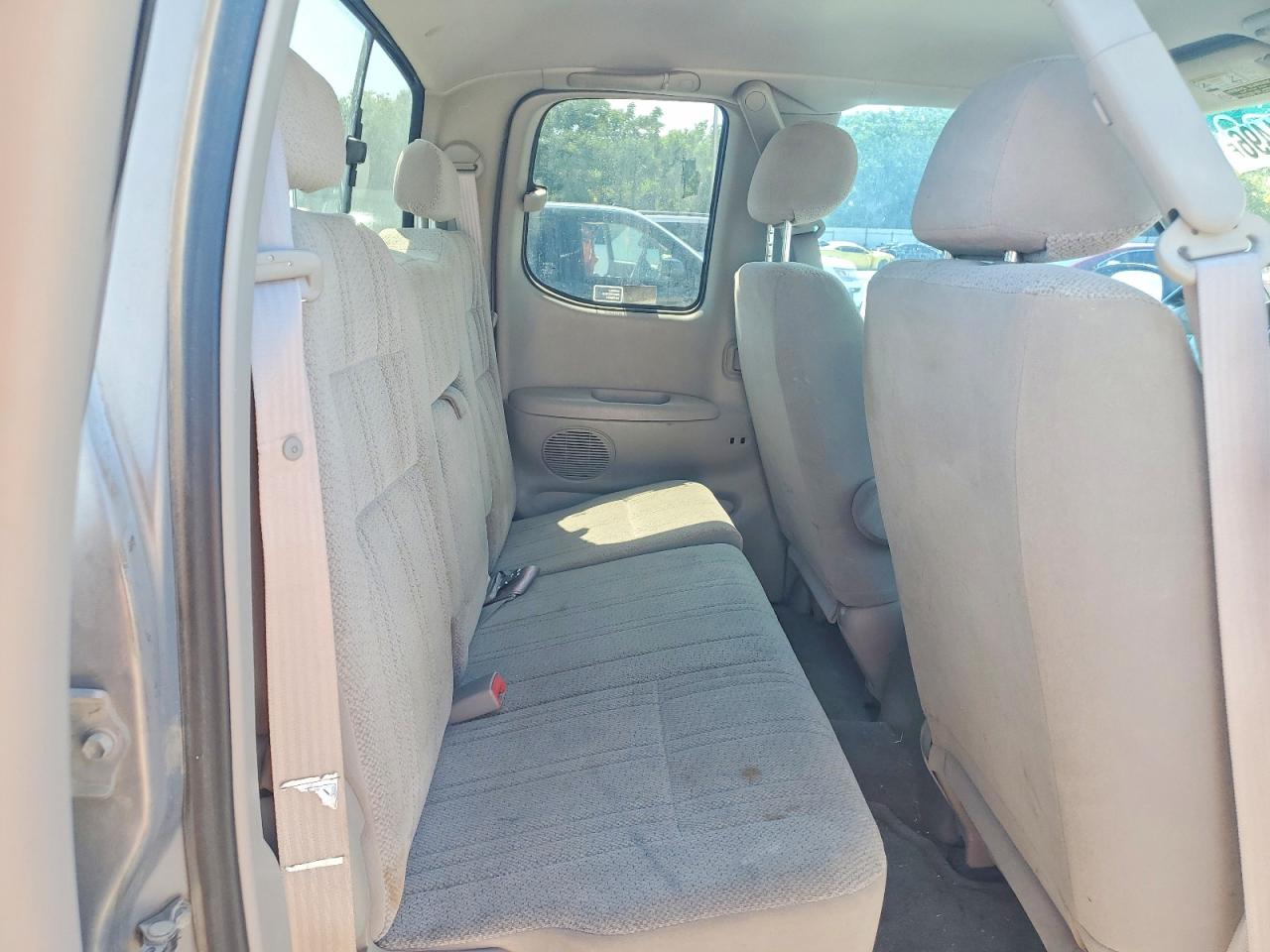 Toyota Tundra Access Cab Sr5