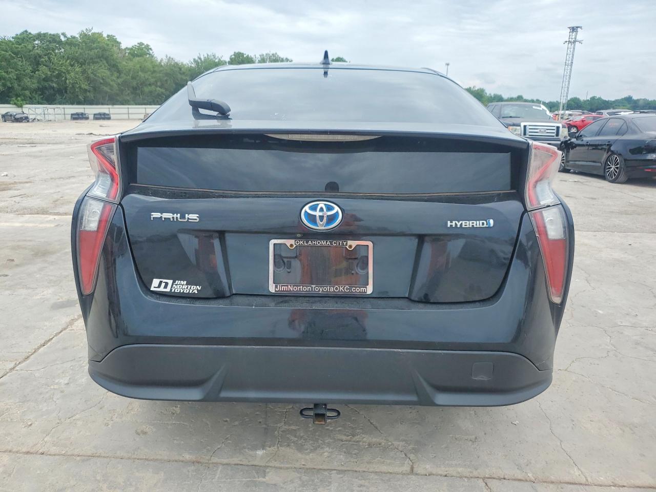 Toyota Prius Three Touring