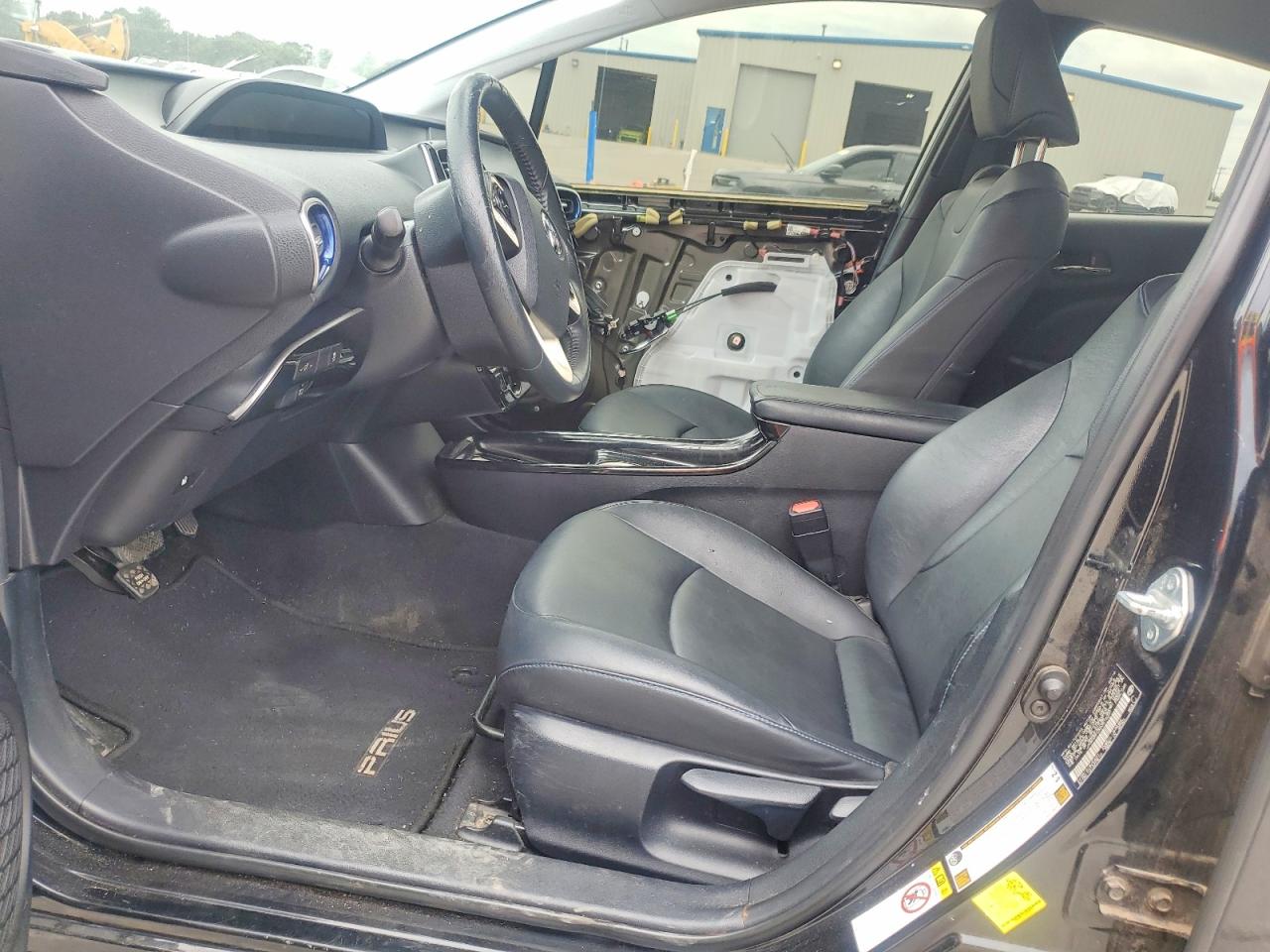 Toyota Prius Three Touring