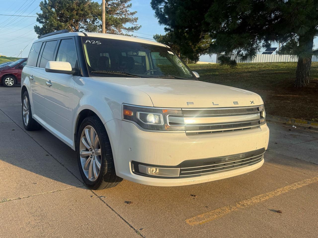 Salvage Ford Flex Image