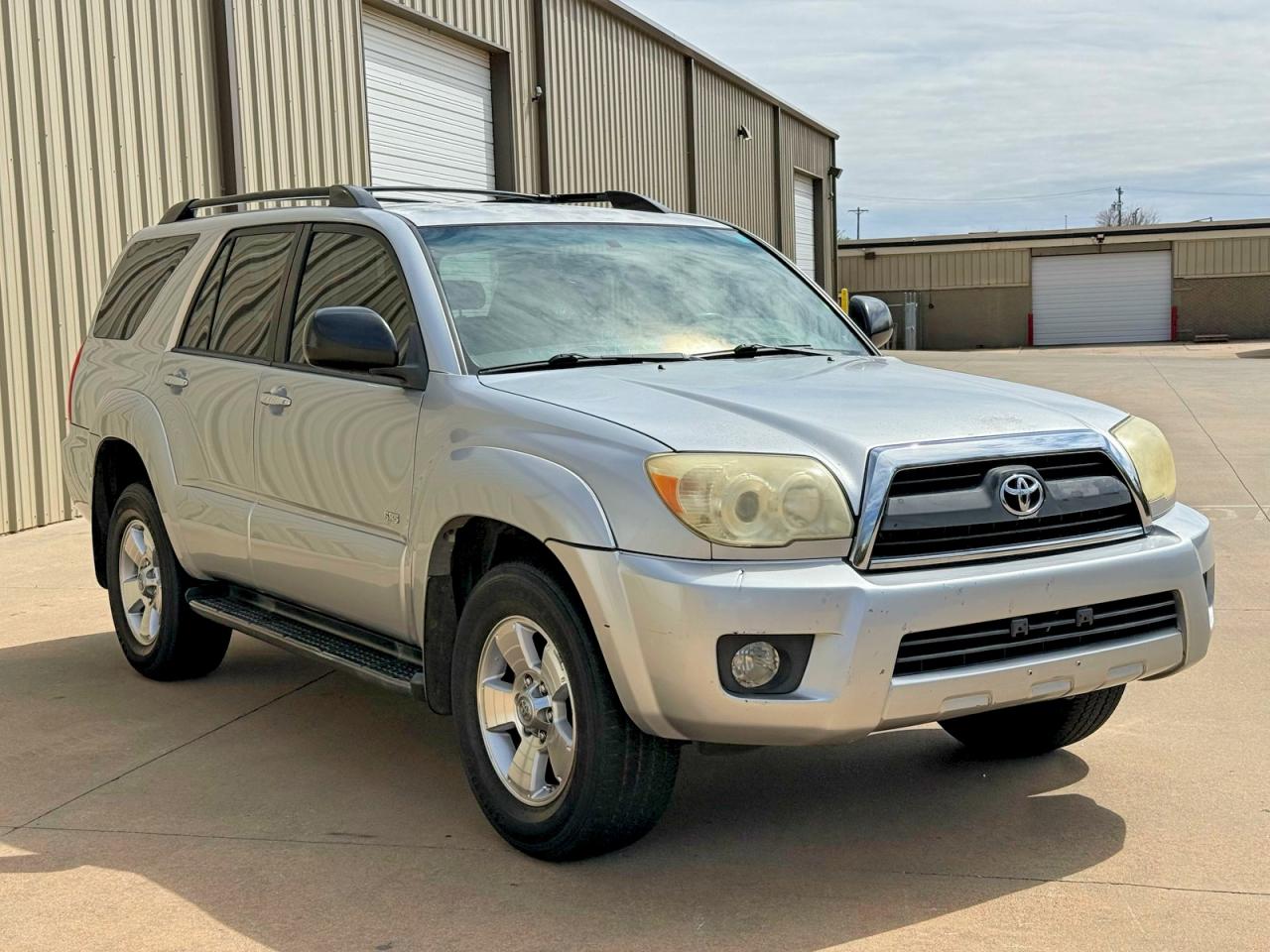 Salvage Toyota 4Runner Image