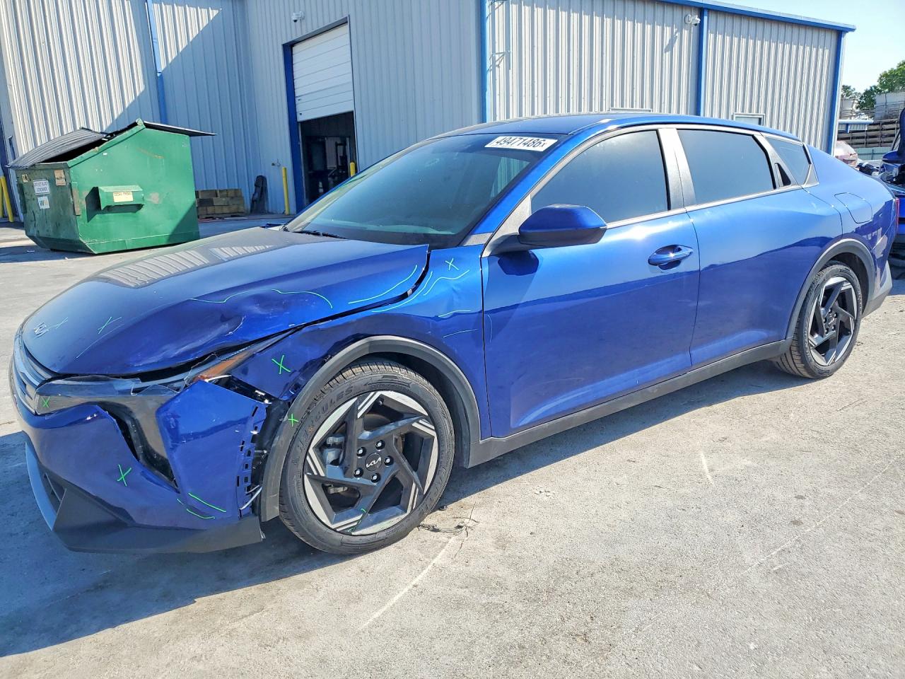 Salvage Kia K4 Image