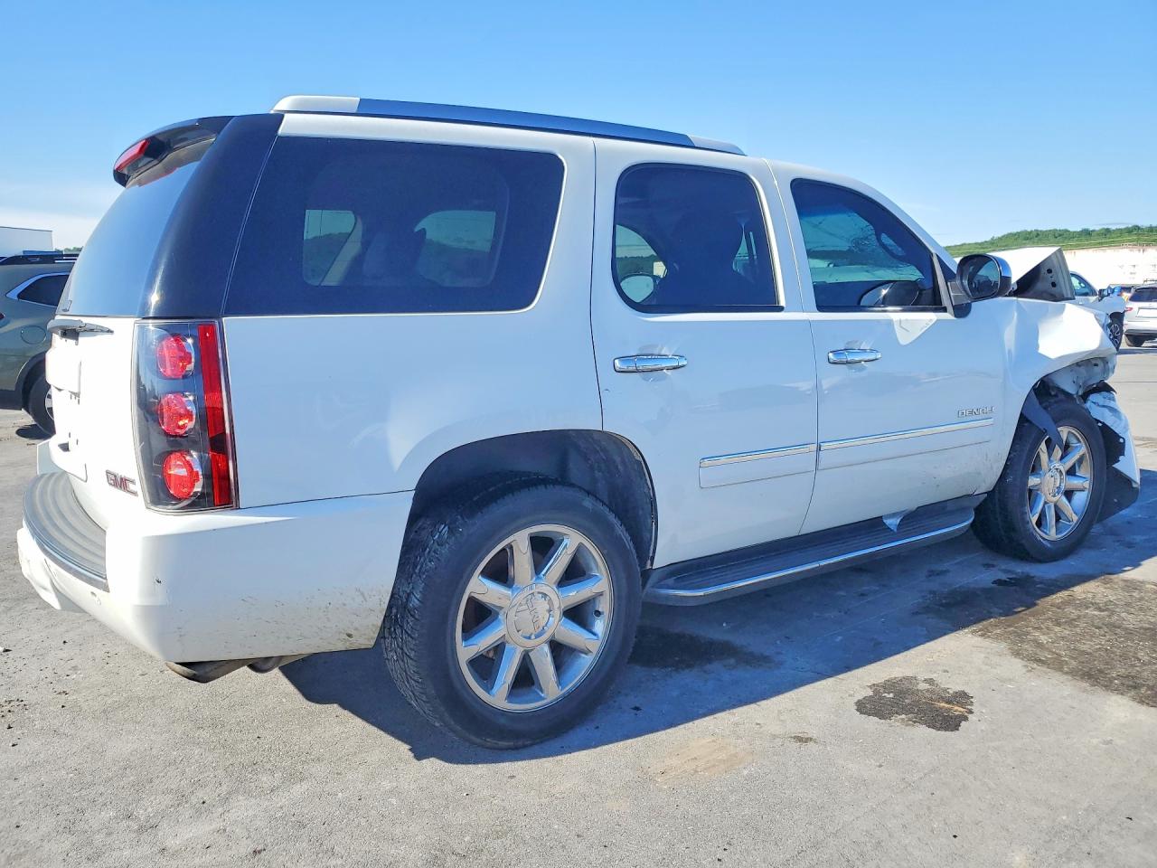 GMC Yukon Denali