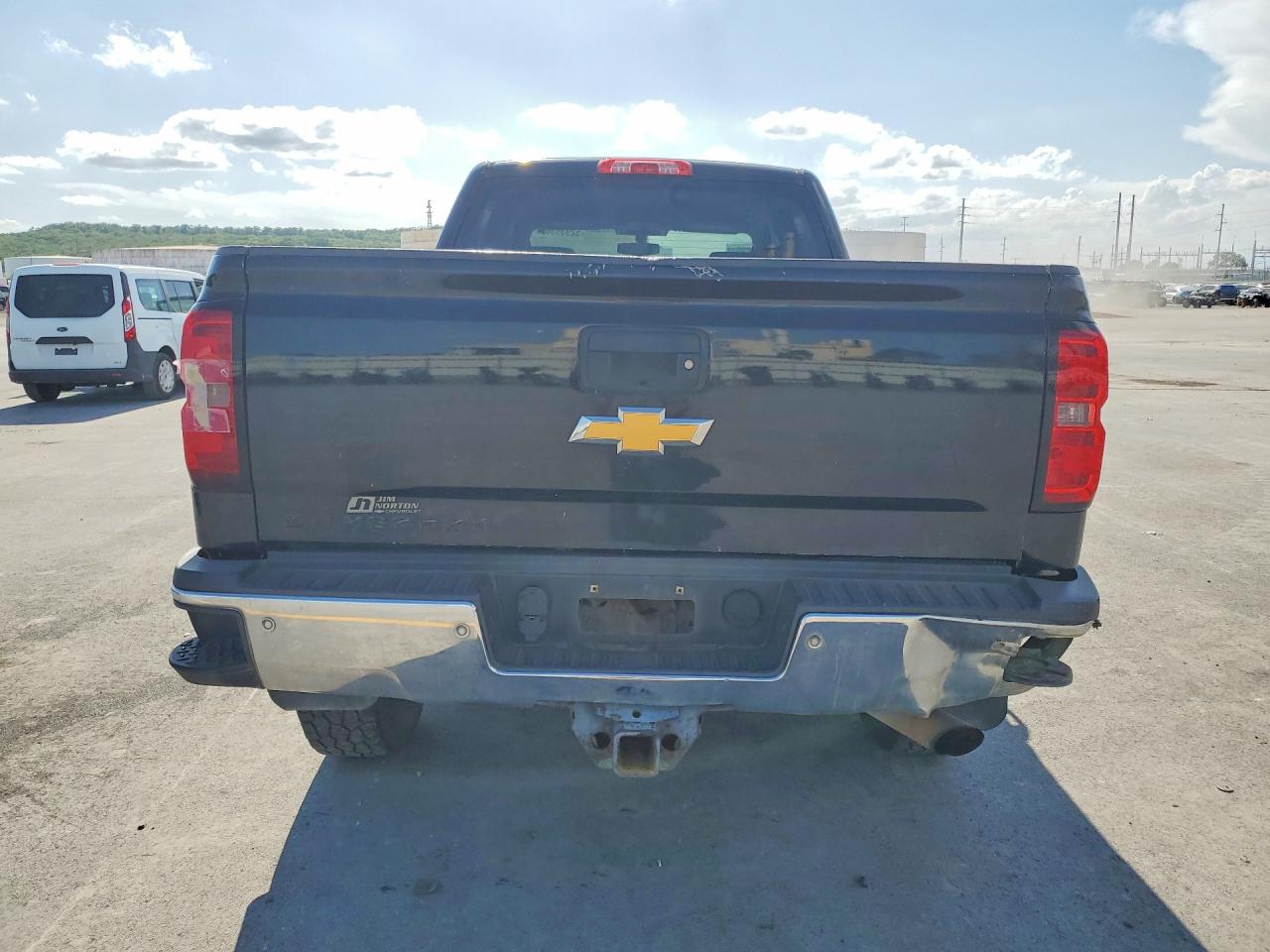 Chevrolet Silve 2500