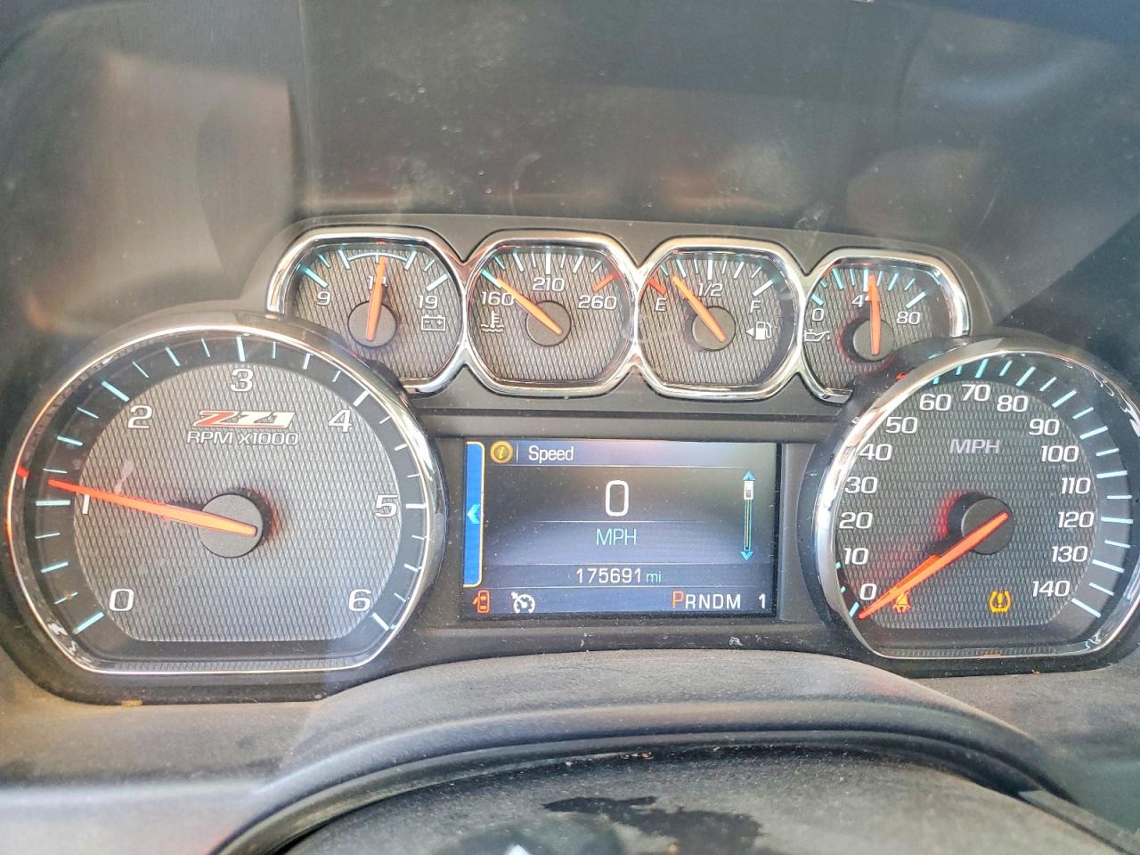 Chevrolet Silve 2500