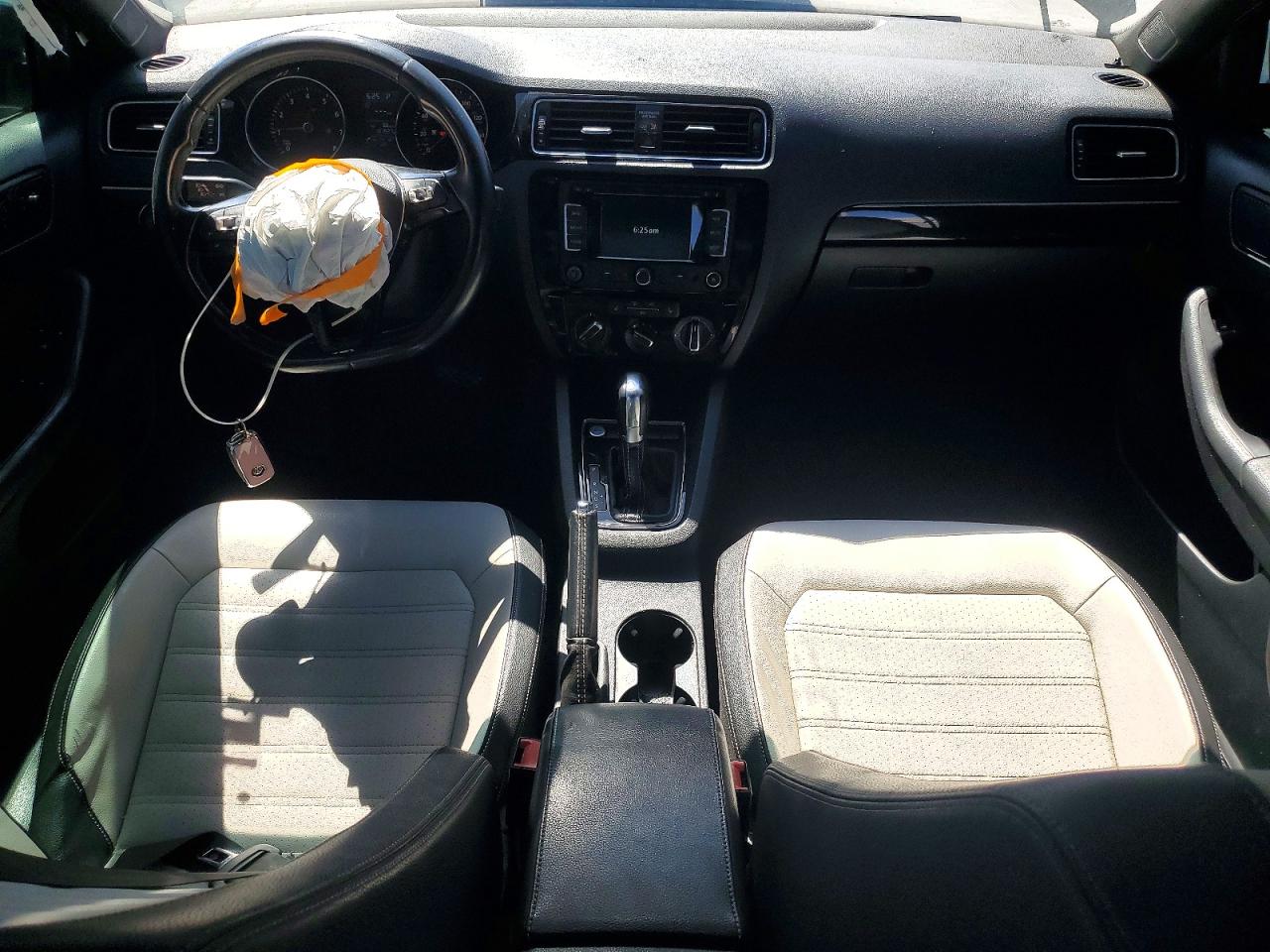 Volkswagen Jetta Se