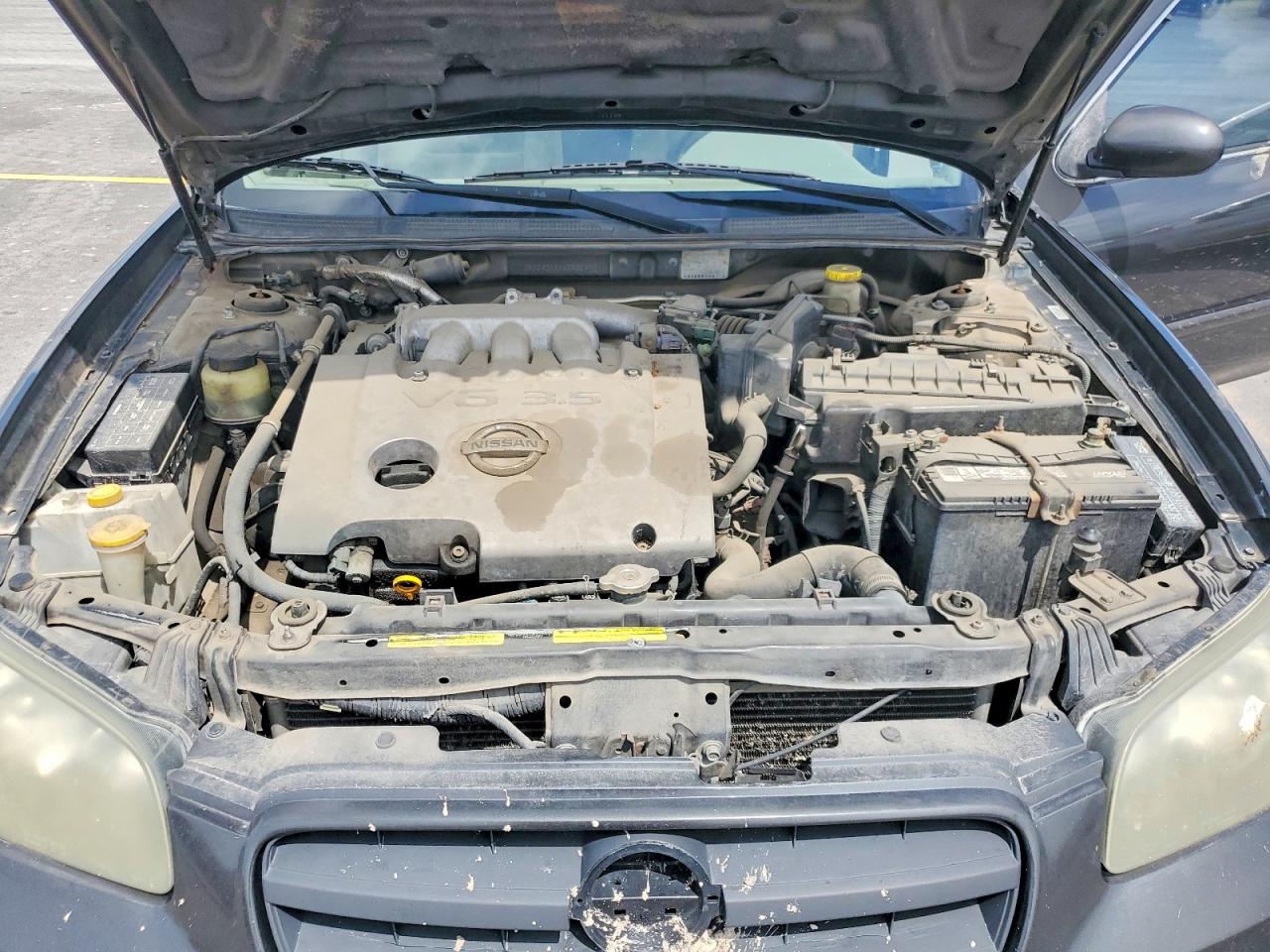 Nissan Maxima Gxe