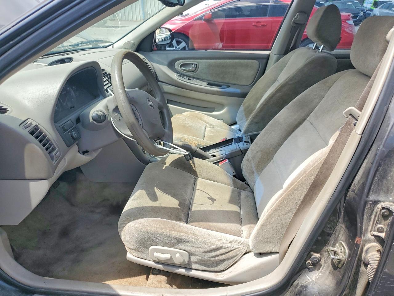Nissan Maxima Gxe
