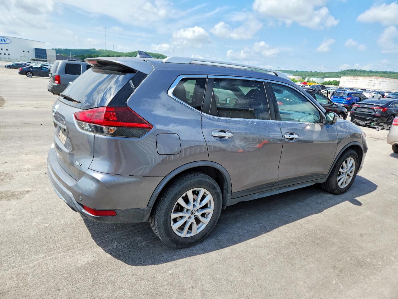 Nissan Rogue Sv