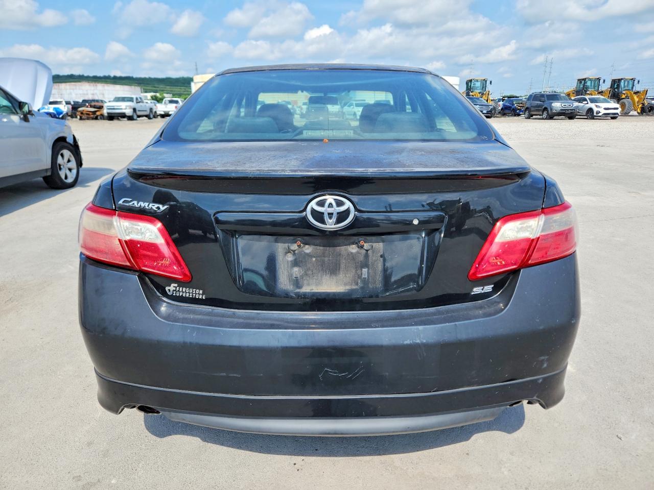 Toyota Camry Se V6
