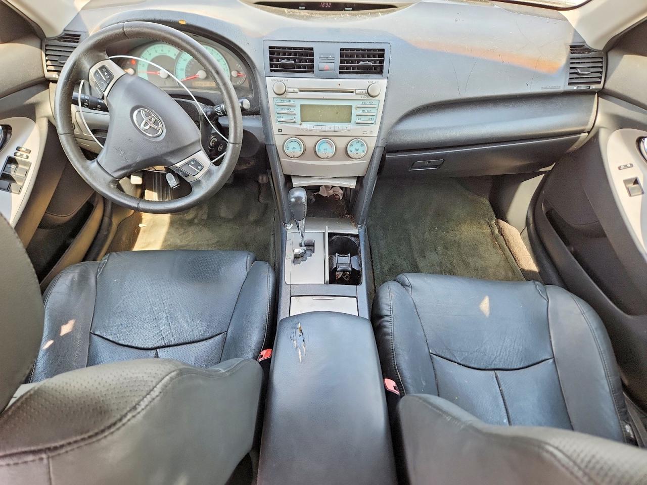 Toyota Camry Se V6