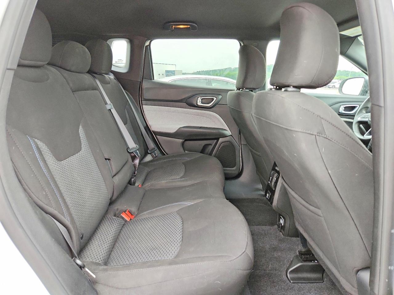 Jeep Compass Sport