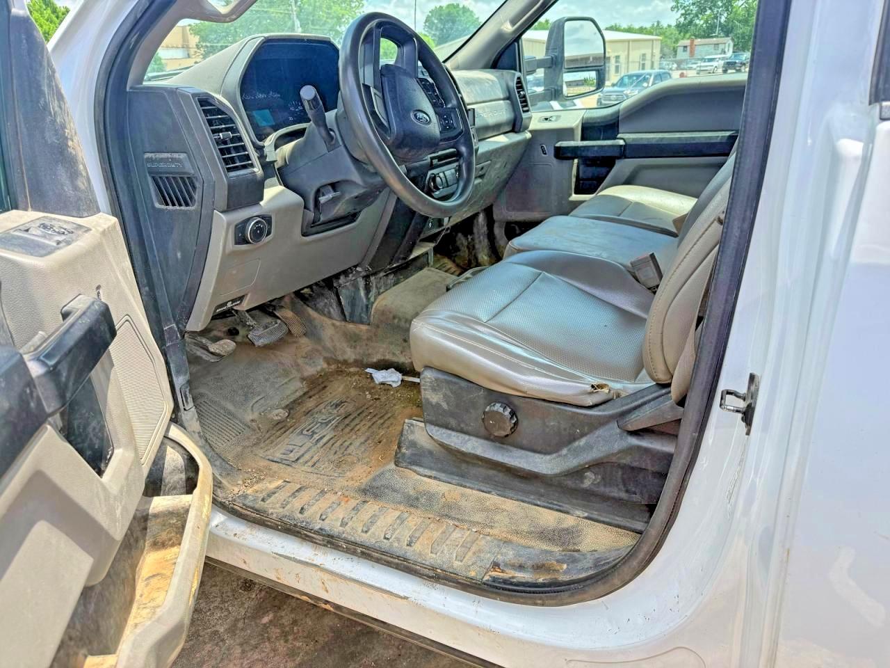 Ford F-350 Super Duty