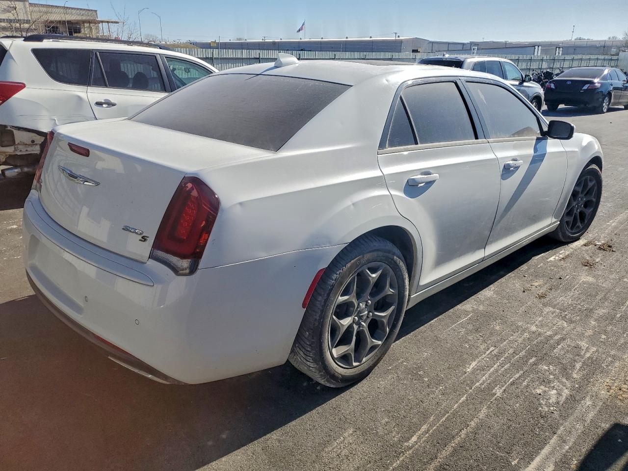 Chrysler 300 S