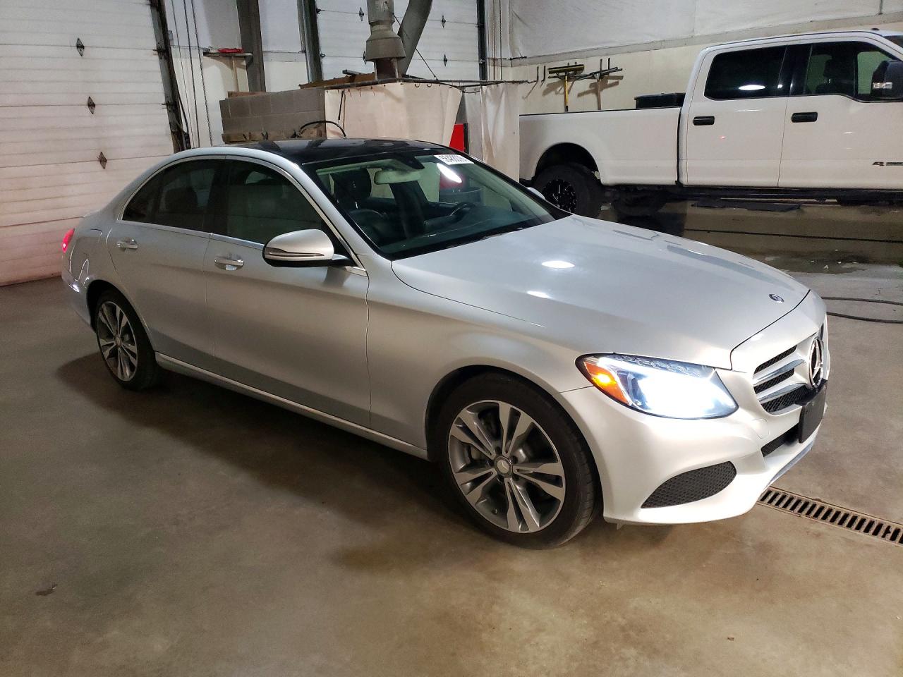 Mercedes-Benz C-Class 300 4matic