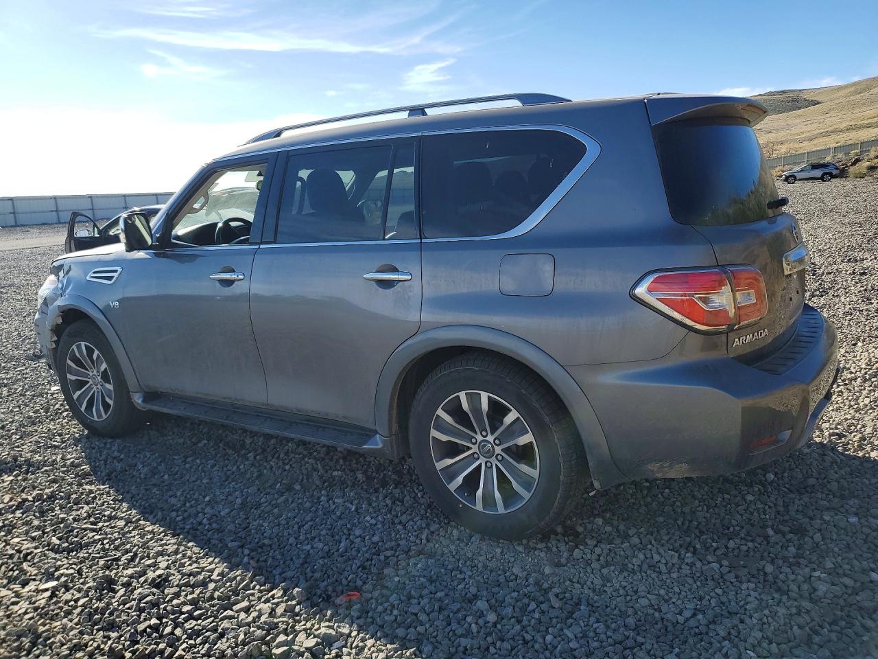 Nissan Armada Sl