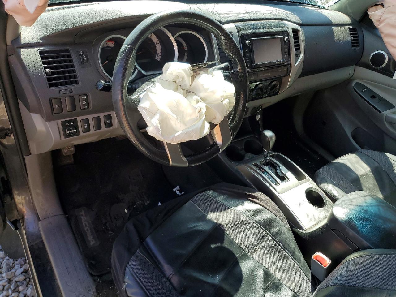 Toyota Tacoma V6