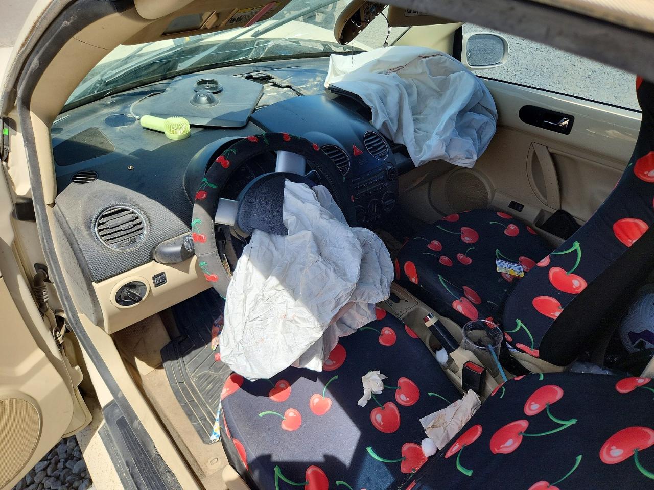 Volkswagen Beetle Convertible Option Package 2