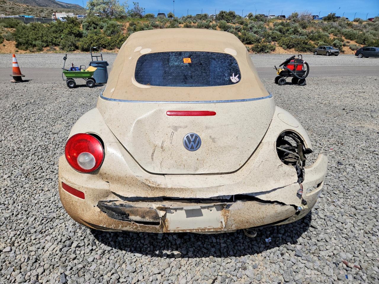 Volkswagen Beetle Convertible Option Package 2