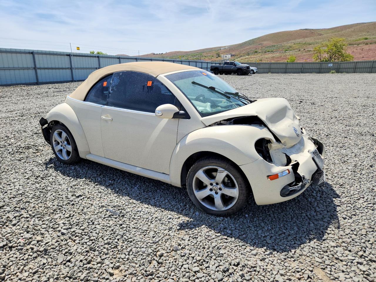 Volkswagen Beetle Convertible Option Package 2