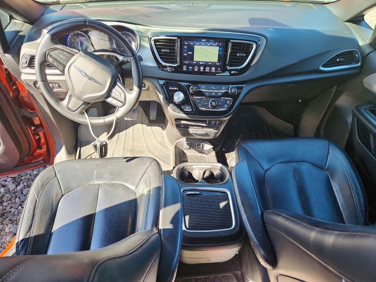 Chrysler Pacifica Touring L Plus
