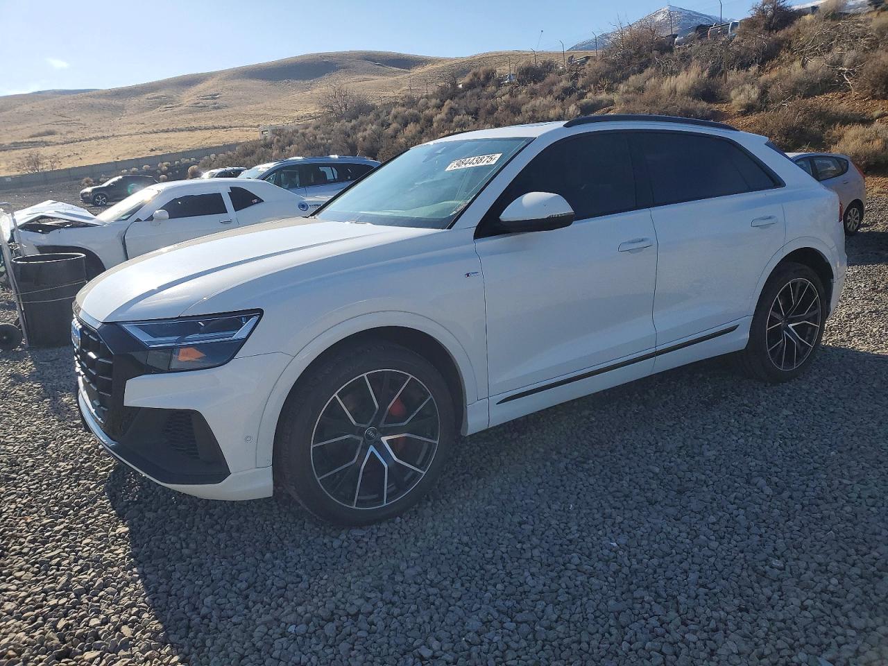 Salvage Audi Q8 Image