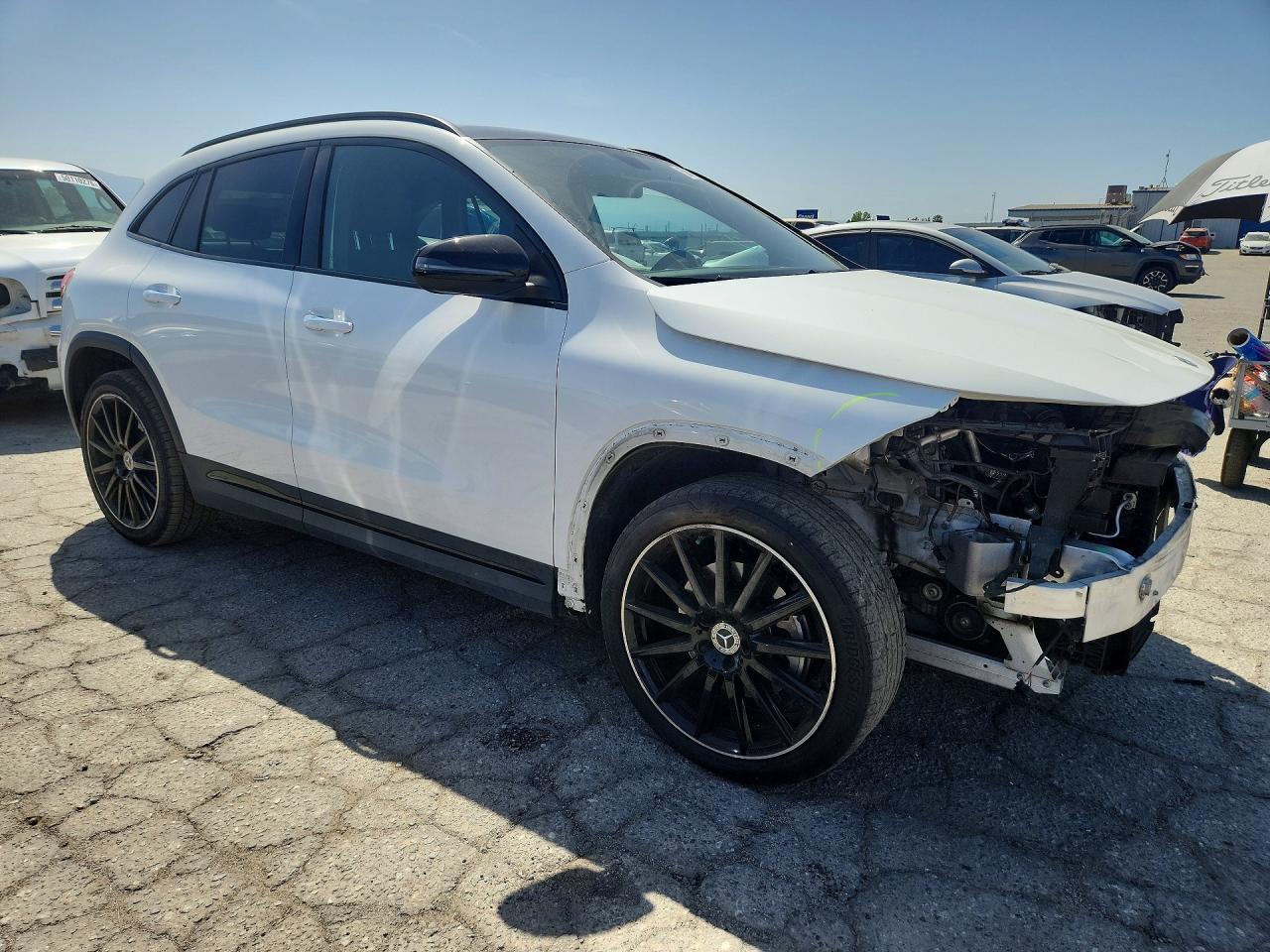 Mercedes-Benz GLA 250