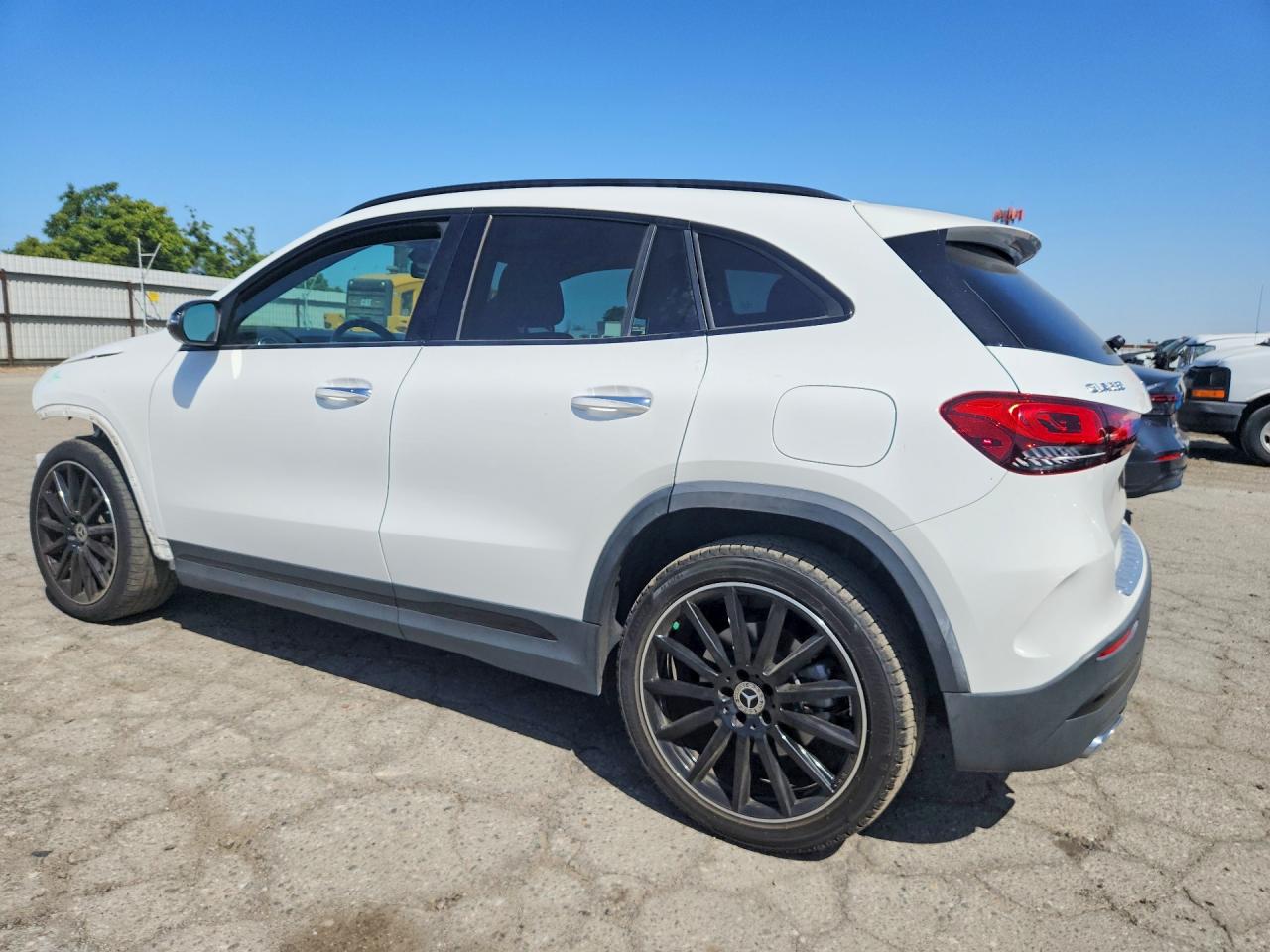 Mercedes-Benz GLA 250