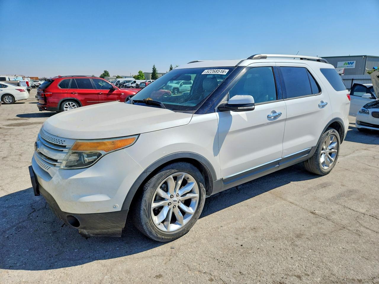 Salvage Ford Explorer Image