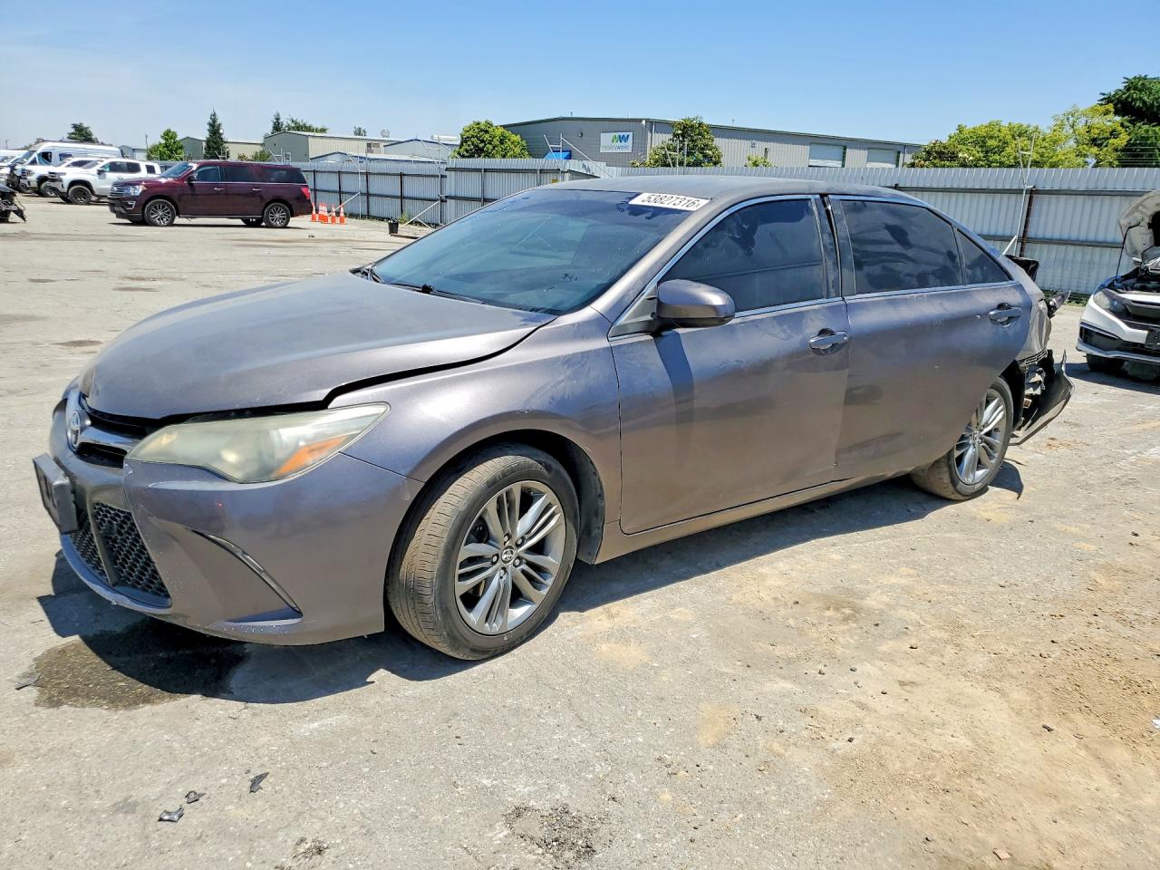 Salvage Toyota Camry Image