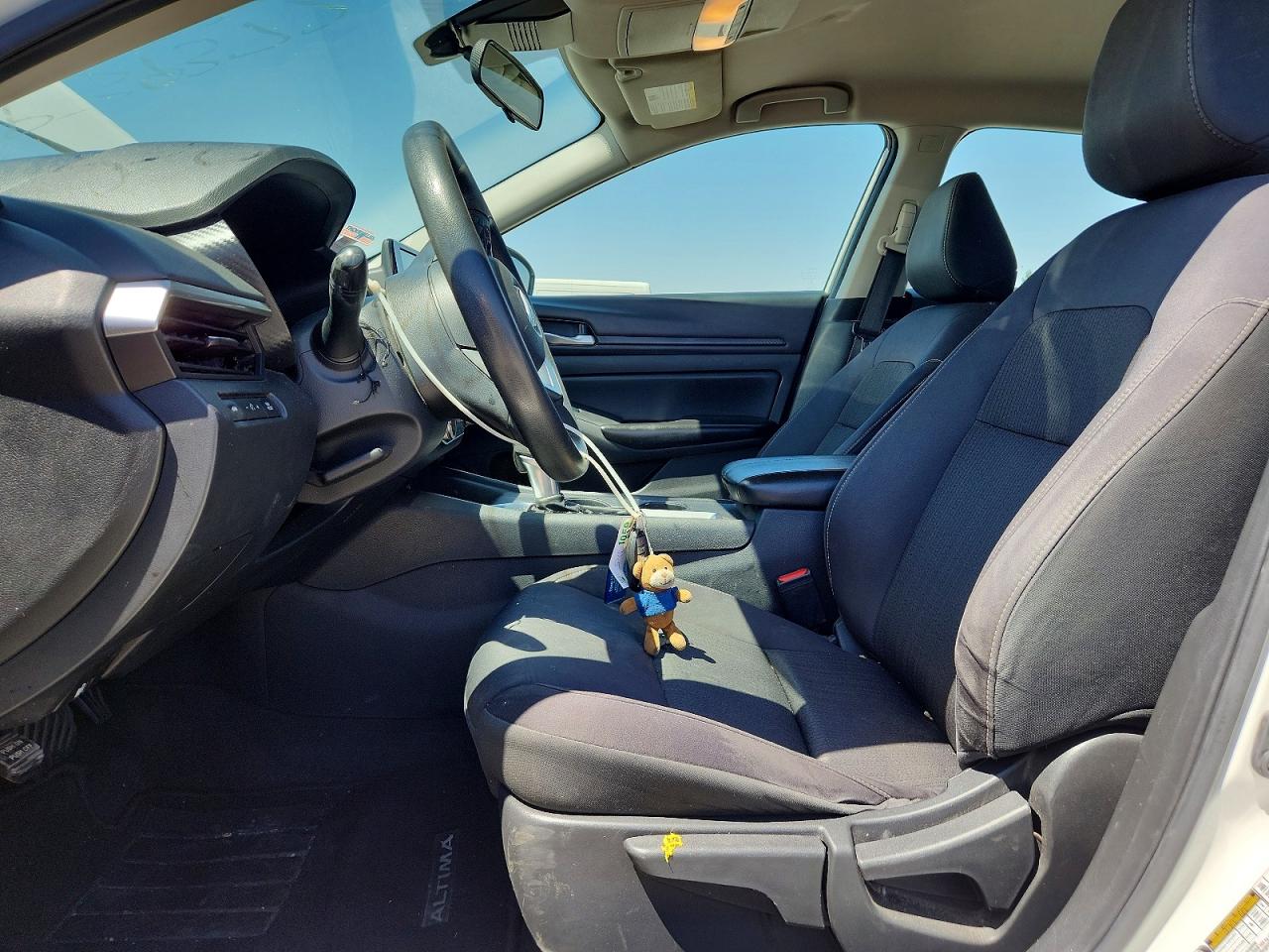 Nissan Altima S