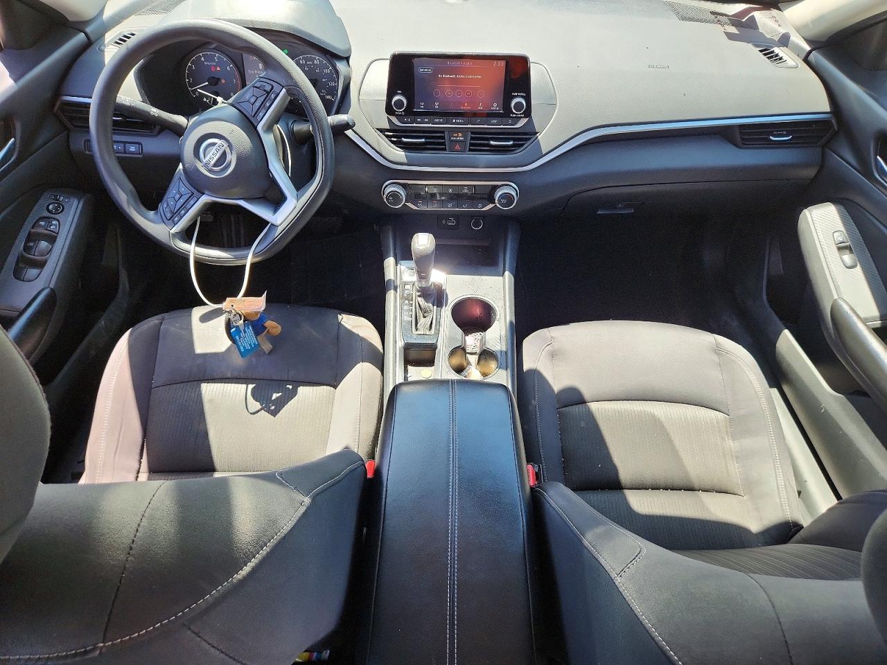 Nissan Altima S