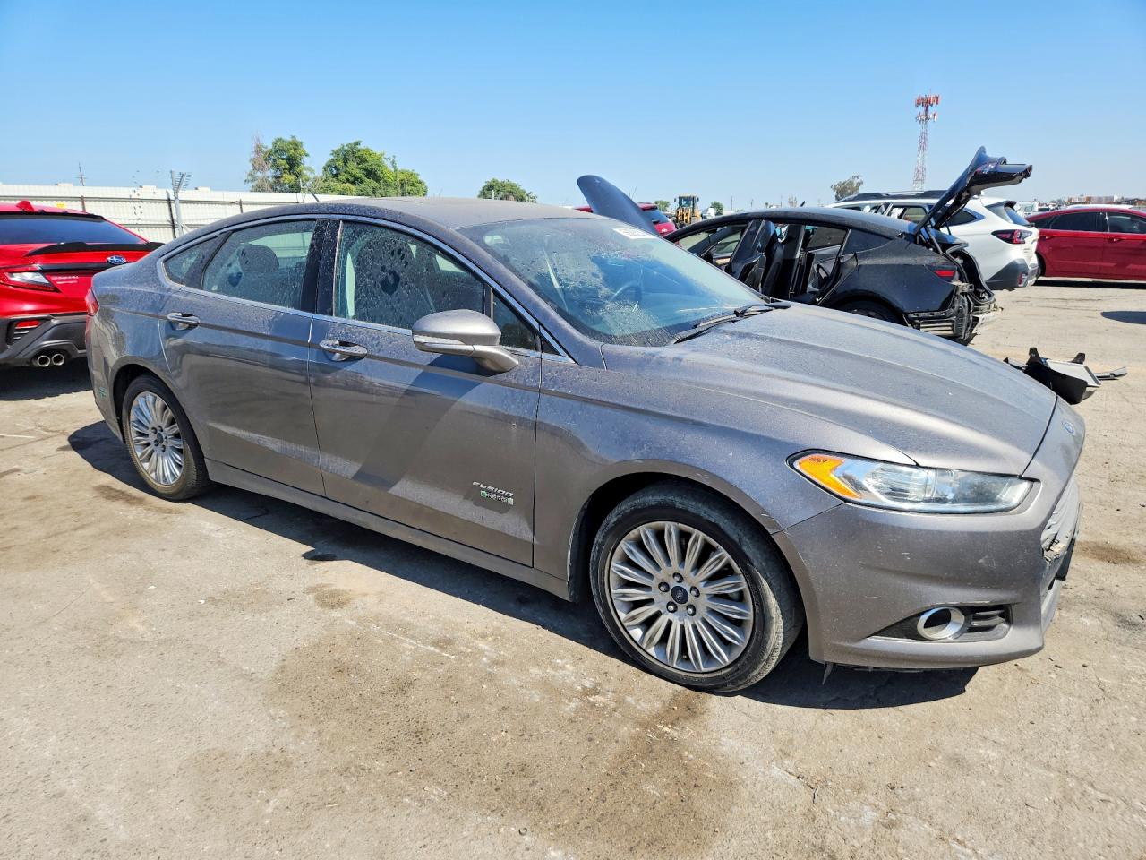 Ford Fusion Titanium Phev