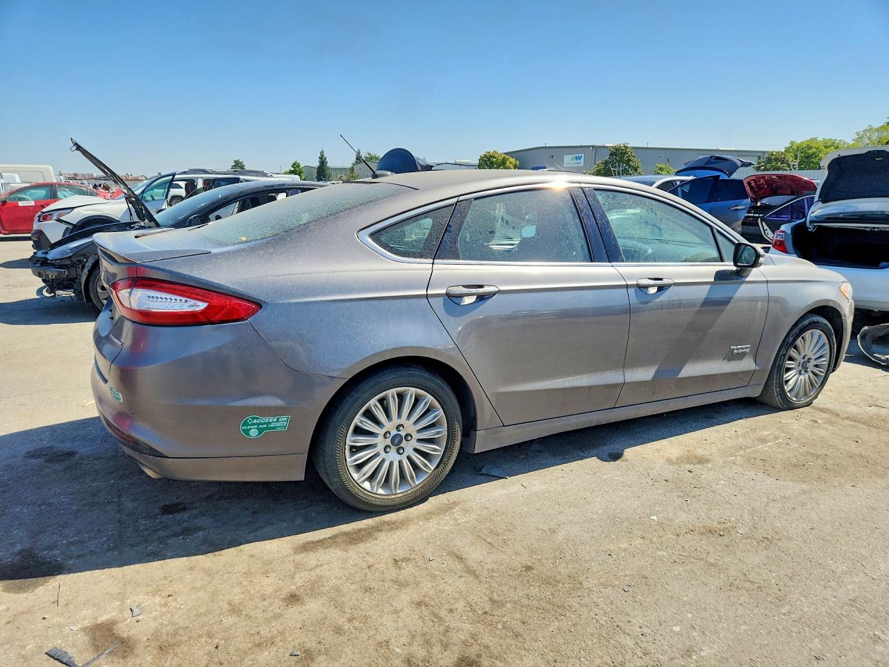 Ford Fusion Titanium Phev