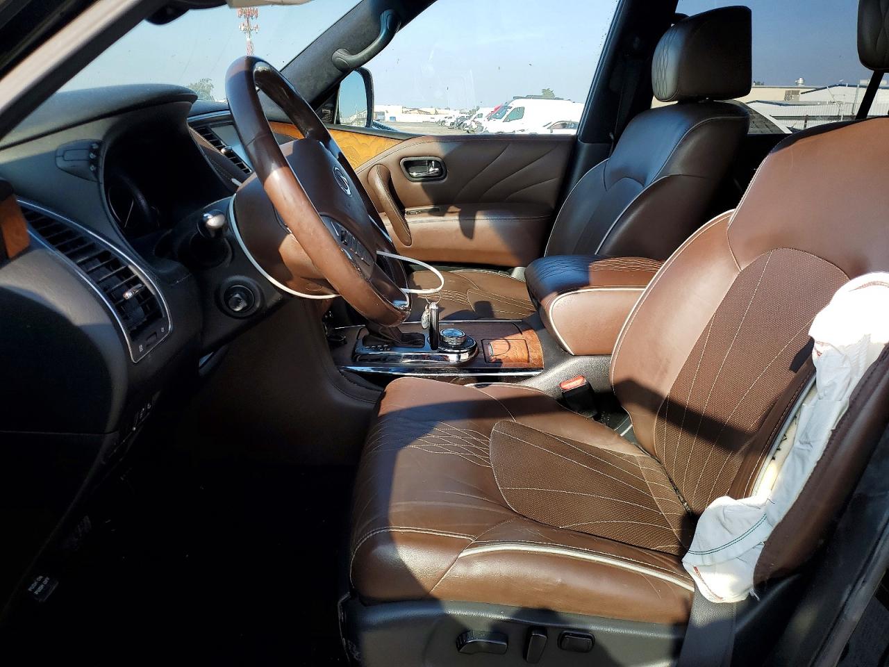 INFINITI Qx Base