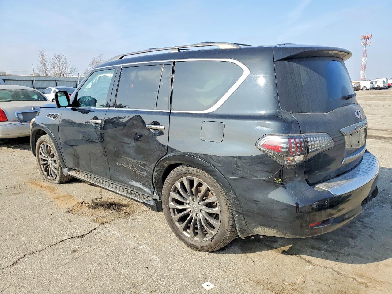 INFINITI Qx Base