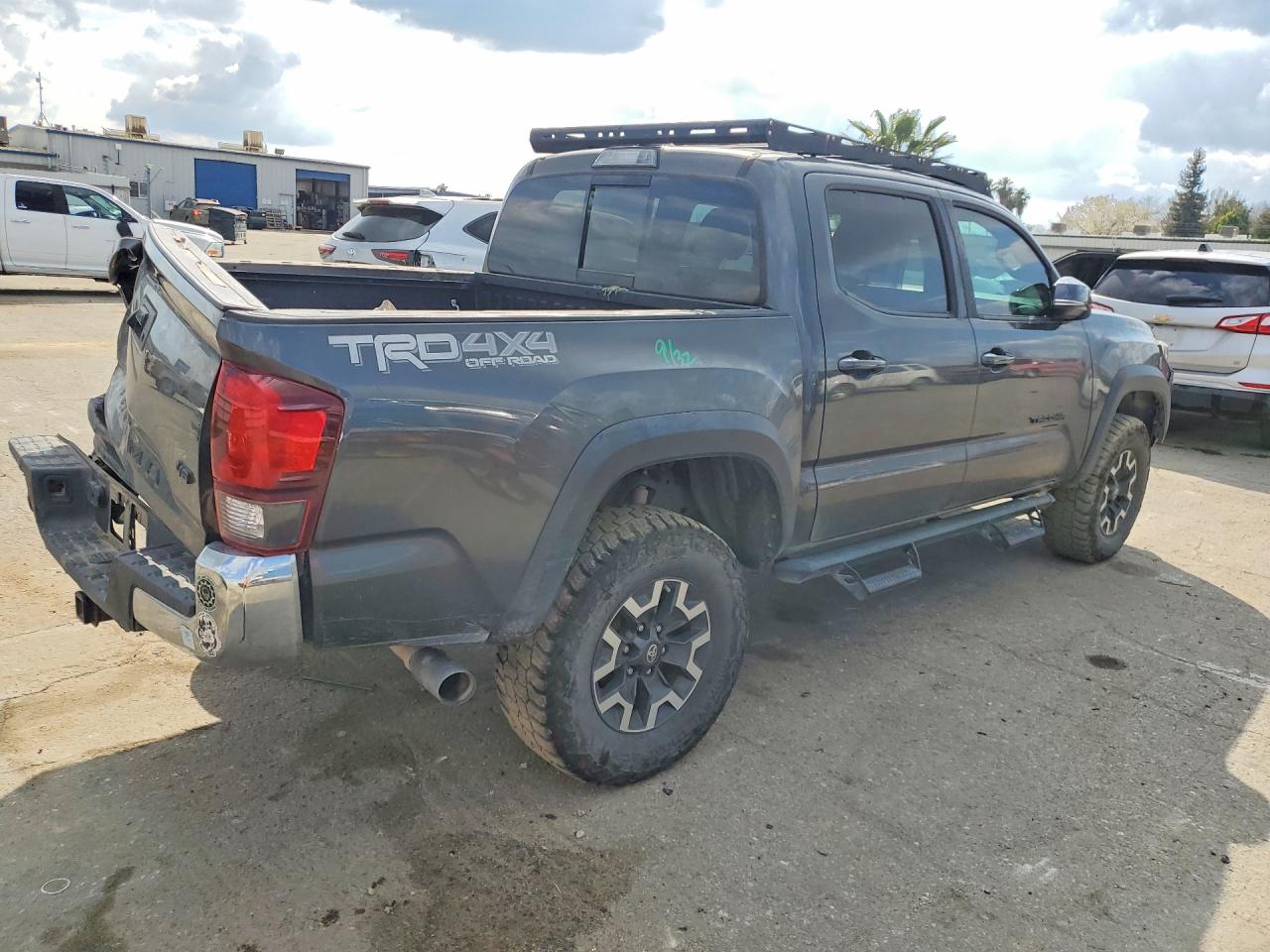 Toyota Tacoma Trd Off-road