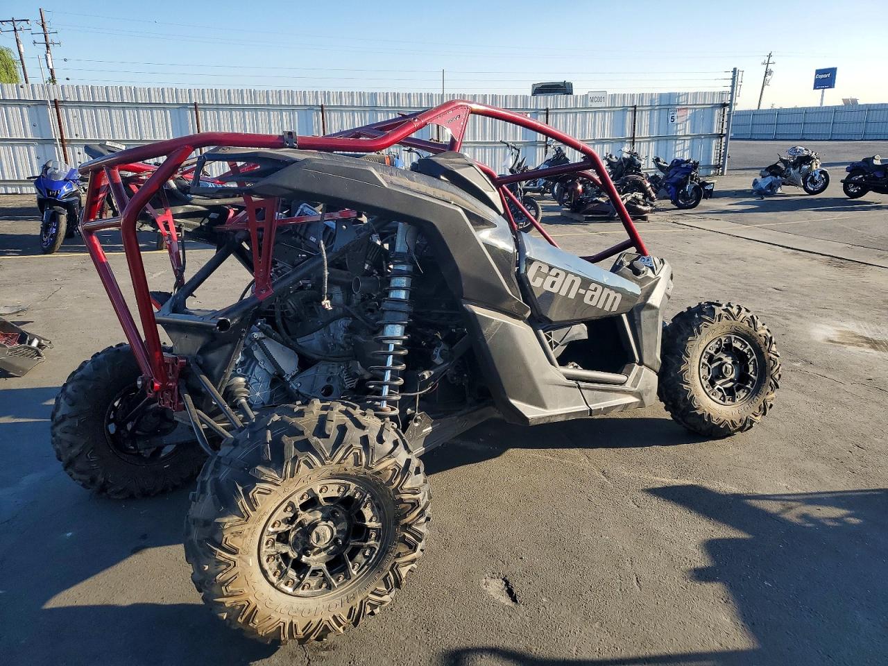 Can-Am Maverick X3