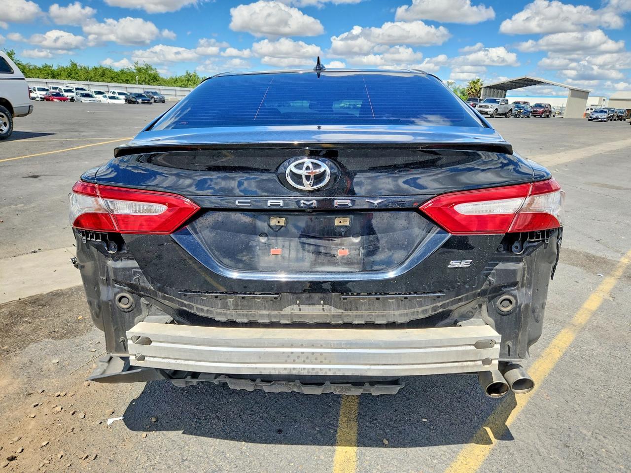 Toyota Camry Se