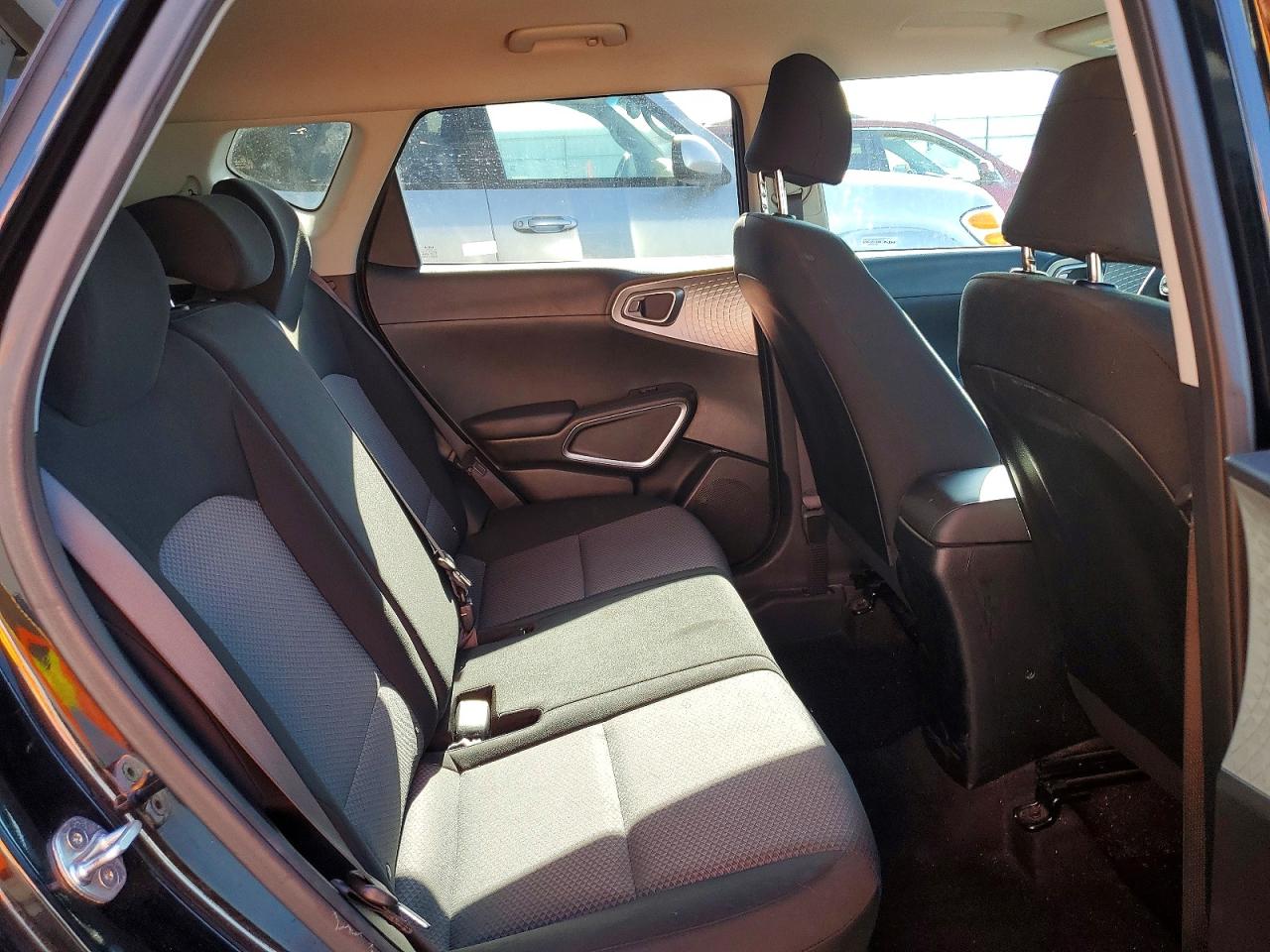Kia Soul Lx
