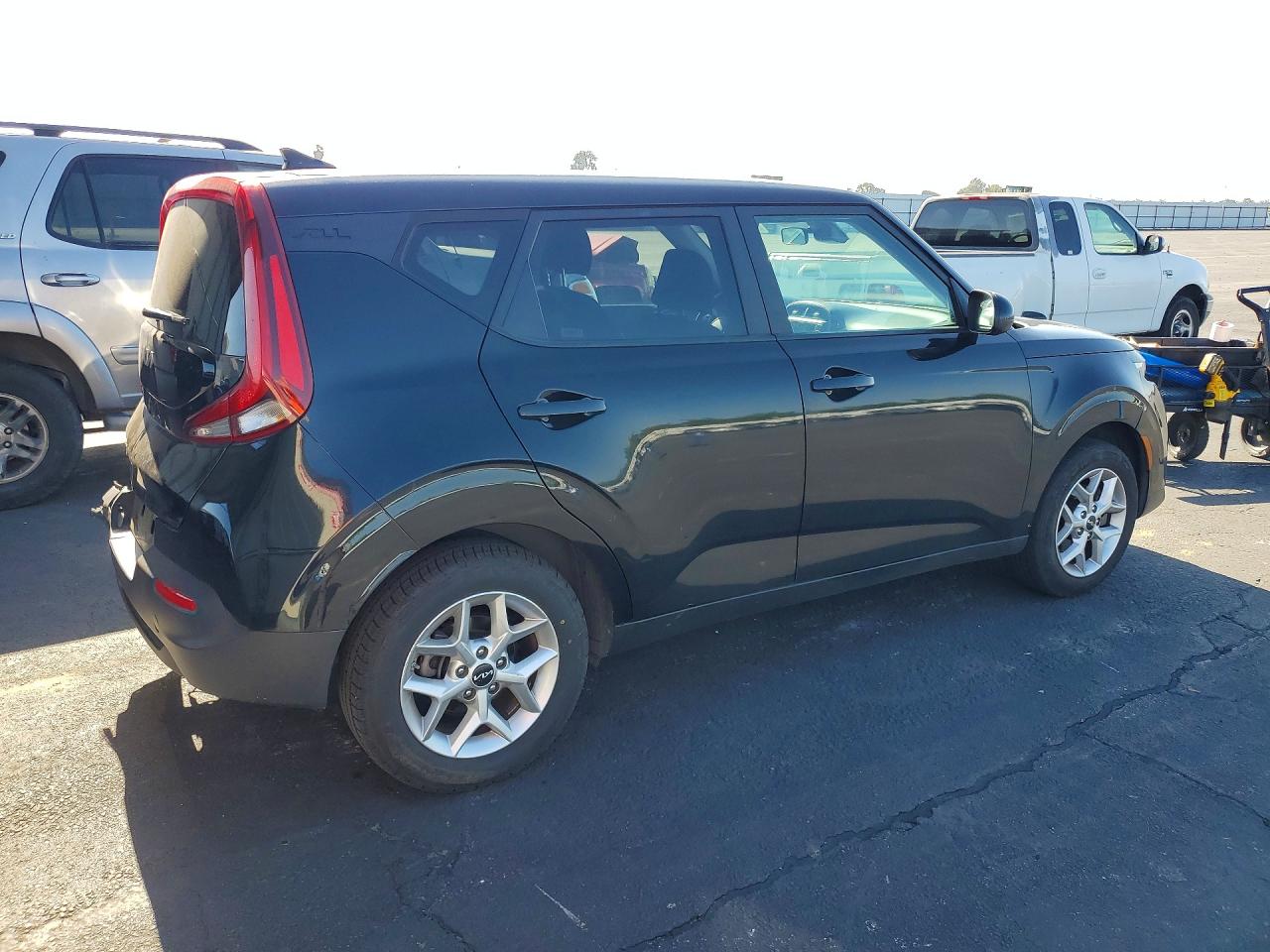Kia Soul Lx