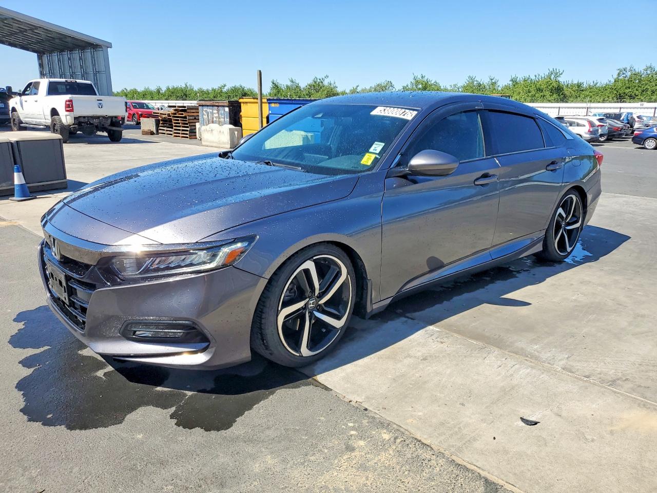 Salvage Honda Accord Image
