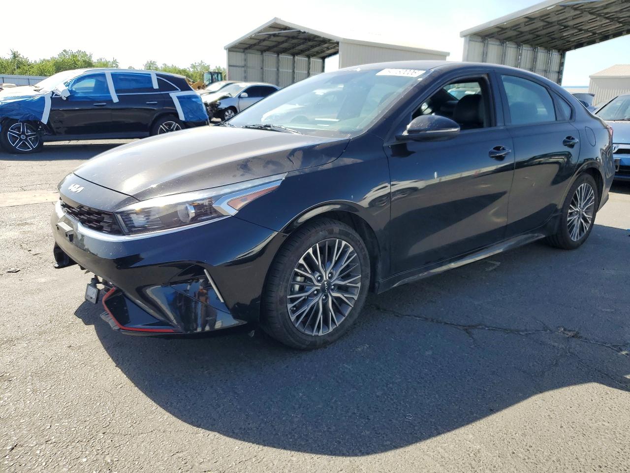 Salvage Kia Forte Image