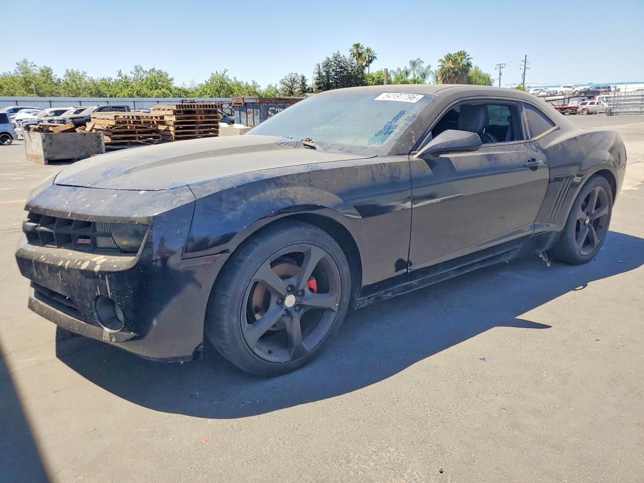 Salvage Chevrolet Camaro Image